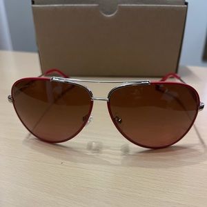 COPY - COPY - COPY - Salvatore Ferragamo unisex aviator sunglasses